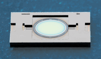 Image: The IPMS micromirror enables guidance of large-diameter laser beams (Photo courtesy of Fraunhofer IPMS).
